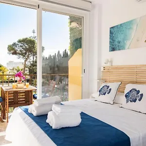 Enjoy La Carihuela Beach At 4 Min.terrace & Pool. Torremolinos